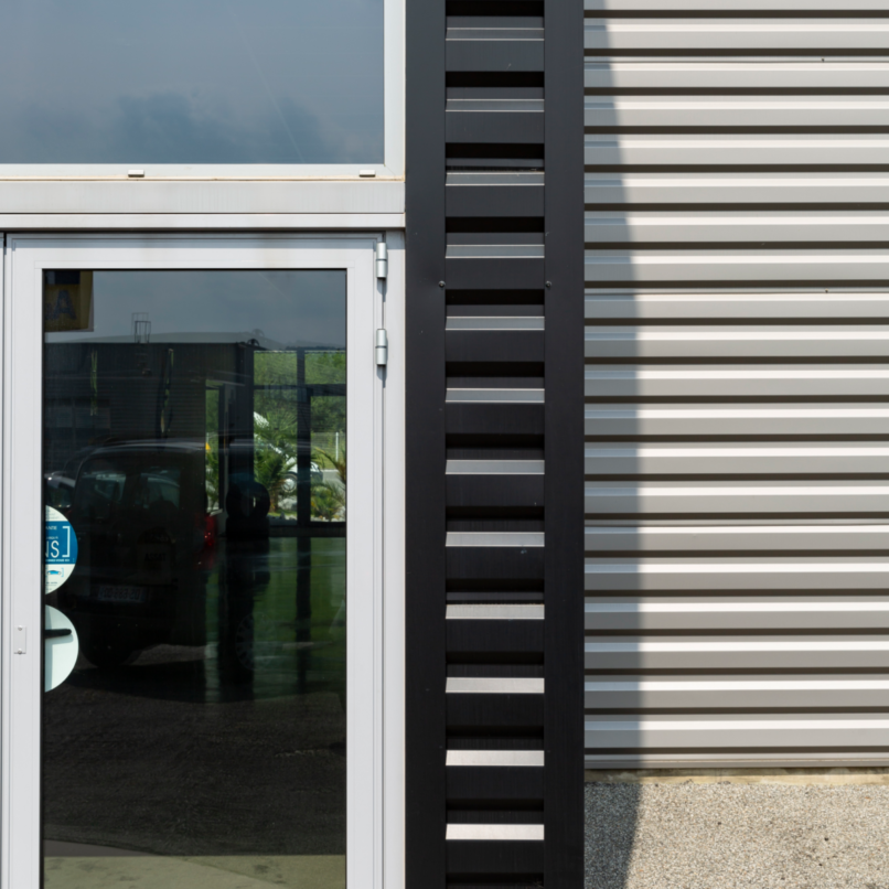 GARAGE FOURAA – BORDES extérieur