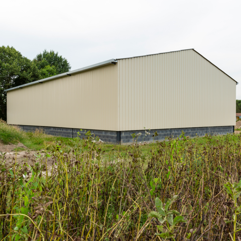 BÂTIMENT AGRICOLE DE STOCKAGE – RIBARROUY extérieur