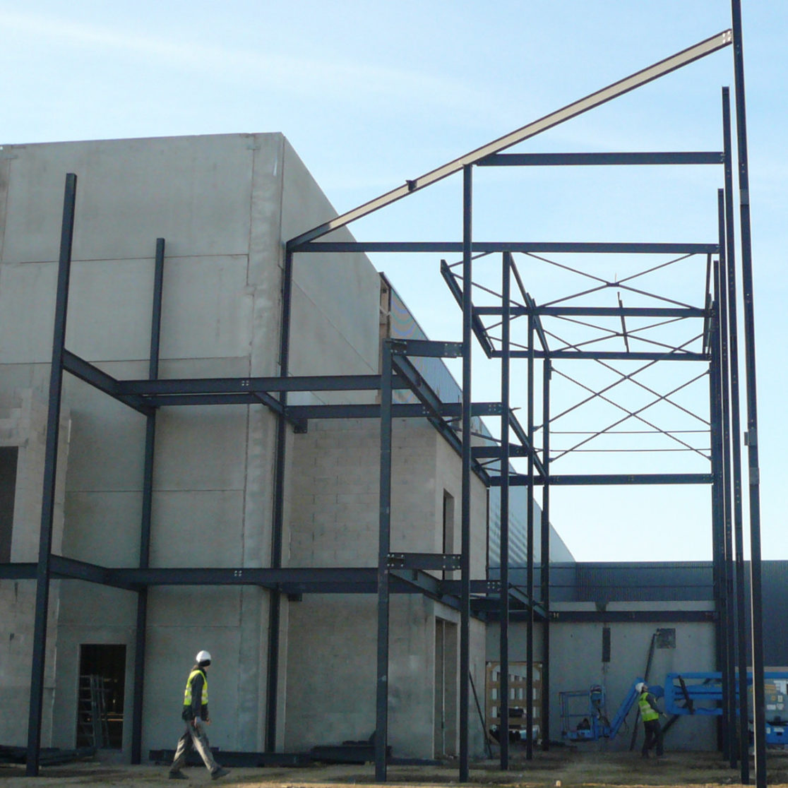 ABCD UPS EVRY ossatures sur béton