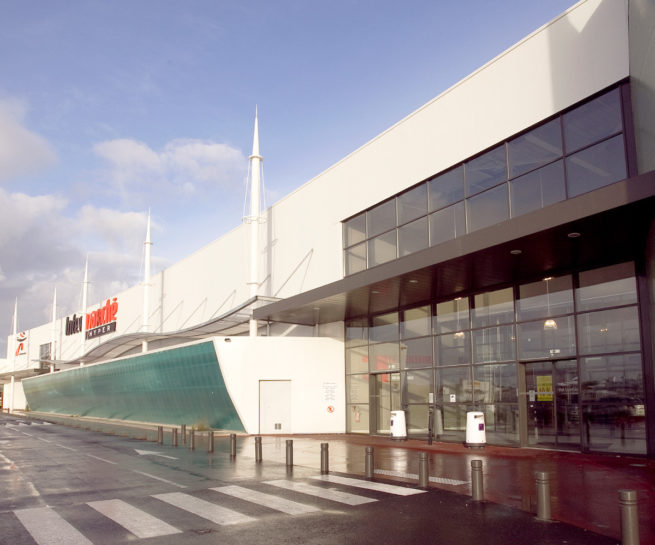 VAL LUMIÈRE – VAUX SUR MER façade