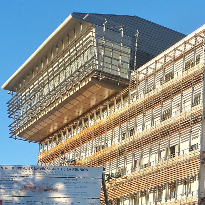 CHU FÉLIX GUYON salle de régulation terminé