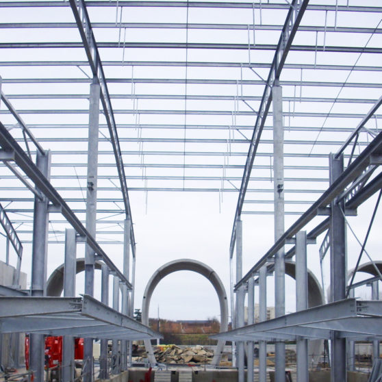 CENTRE DE MAINTENANCE CLEO charpente métallique