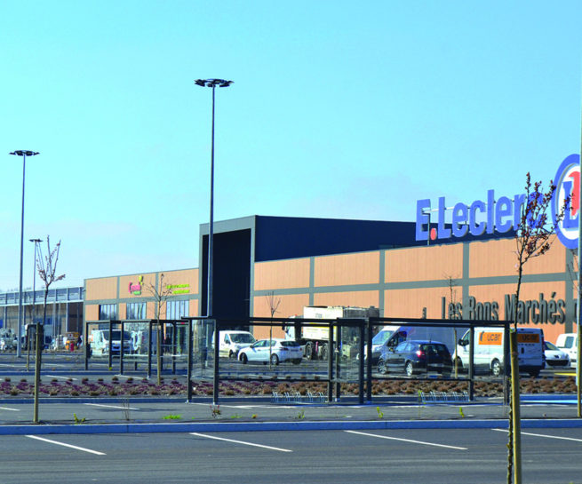 E. LECLERC ROMORANTIN façade