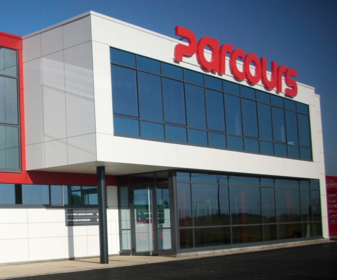 PARCOURS détail façade