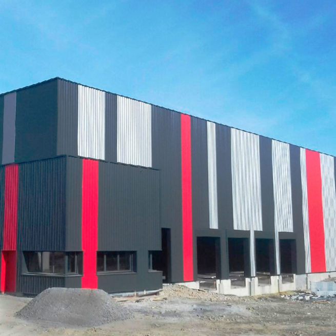 LAPORTE TRANSPORT – BÂTIMENT LOGISTIQUE bardage panneaux sandwich