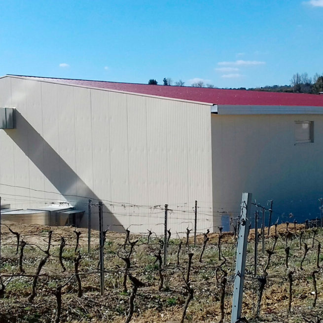 BÂTIMENT VINICOLE – LA DIGNE-D’AVAL bardage