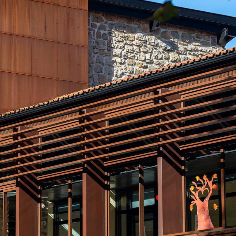 Brise-soleils - CENTRE DE LOISIRS BAROJA