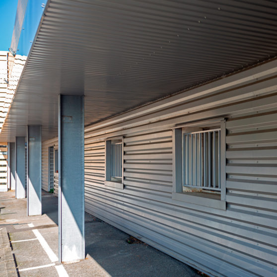 Auvent avec sous-face - BRICOMARCHÉ TARNOS