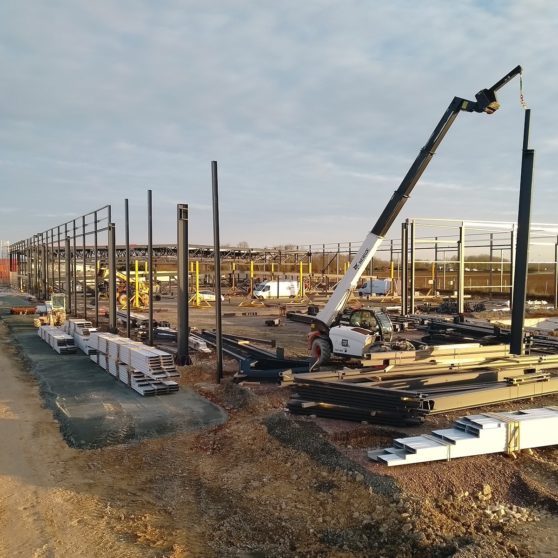 Montage poteaux Fountaine Pajot