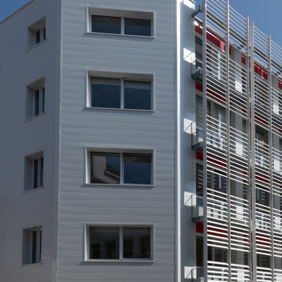 PYRÉNÉES PRESSE – SIÈGE menuiseries extérieures aluminium