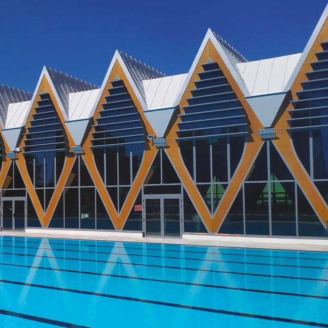 COMPLEXE NAUTIQUE – ORLÉANS LA SOURCE brise-soleils