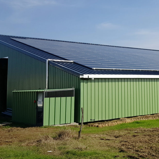 Bâtiment photovoltaïque Générale du solaire / Saint-Pierre-sur-Dropt (47)