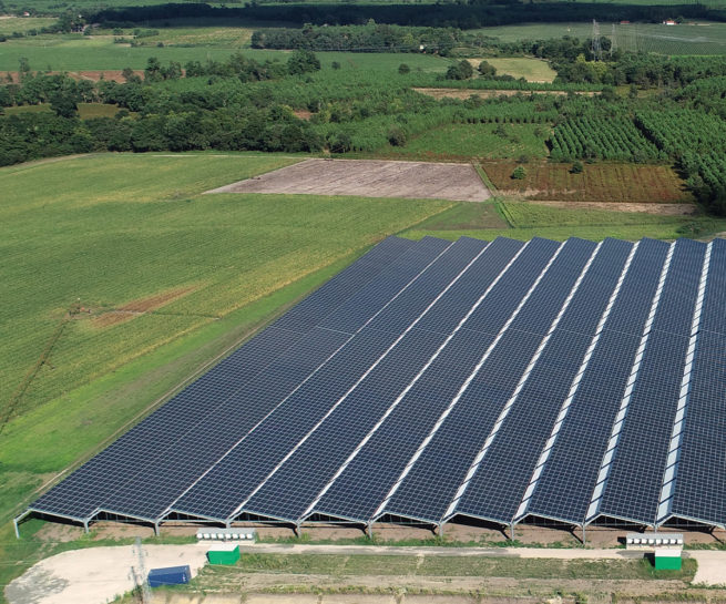 Ombrière photovoltaïque agricole - Solveo / Rion-des-Landes (40)