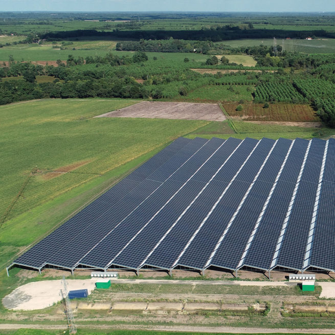 Ombrière photovoltaïque agricole - Solveo / Rion-des-Landes (40)