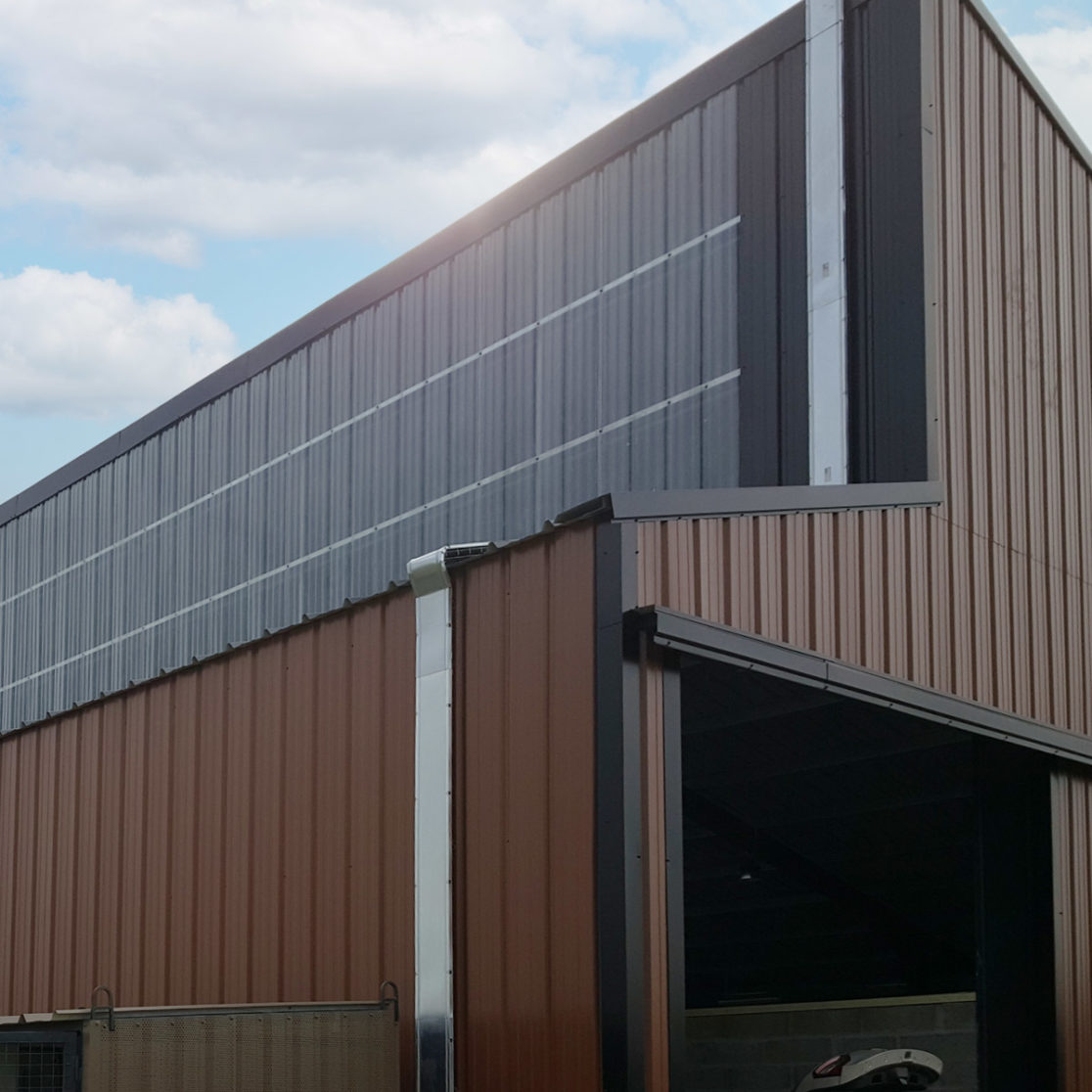 Nord bardage translucide Bâtiment équestre photovoltaïque Générale du solaire / Vérines (17)