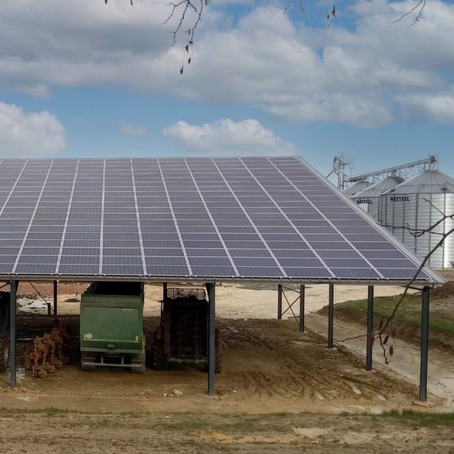 Hangar agricole photovoltaïque Irisolaris / Montignac (47)