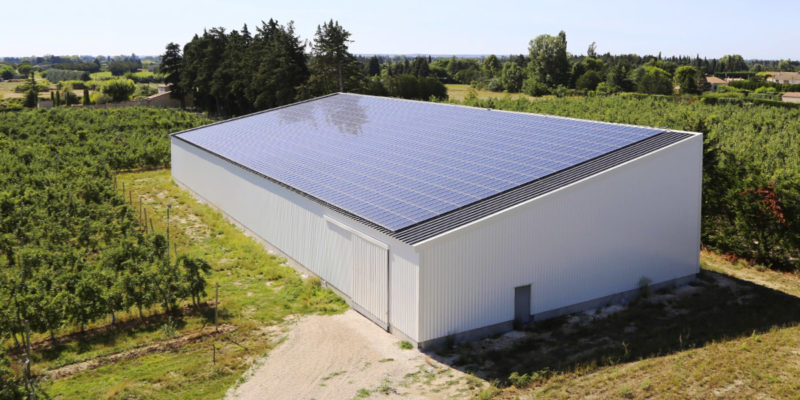 Versant Sud Bâtiment photovoltaïque - Provence Éco Énergie / Cavaillon (84)