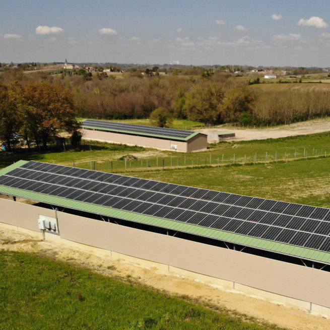 Bâtiment photovoltaïque agricole Soltea / Maylis (40)