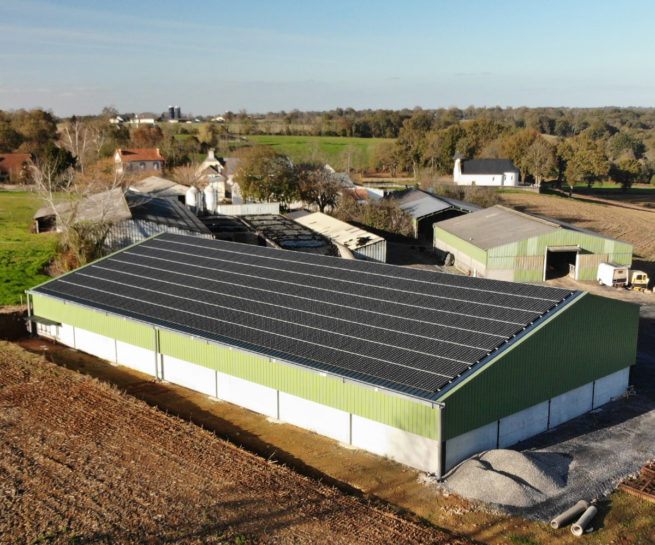 Hangar agricole photovoltaïque Irisolaris / Gensac (82) - CANCÉ