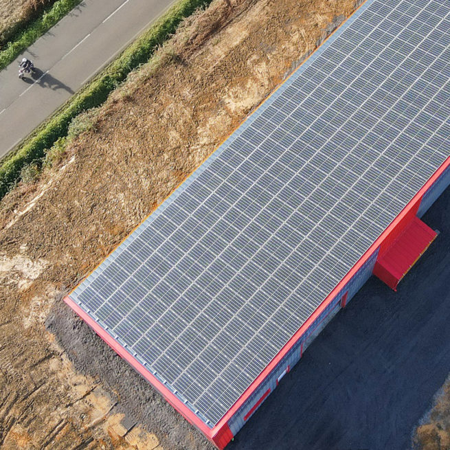 Bâtiment photovoltaïque Dubecq et Fils / Mugron (40)
