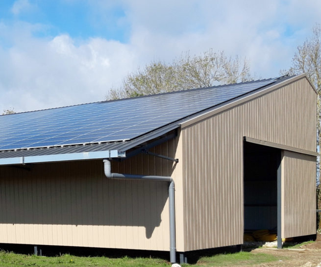Bâtiment photovoltaïque - Arkolia Énergies / Monflanquin (47)