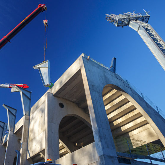 MÂTS ET CHARPENTE TRIBUNE KÉOLIS (EST) DU STADE JEAN DAUGER – BAYONNE