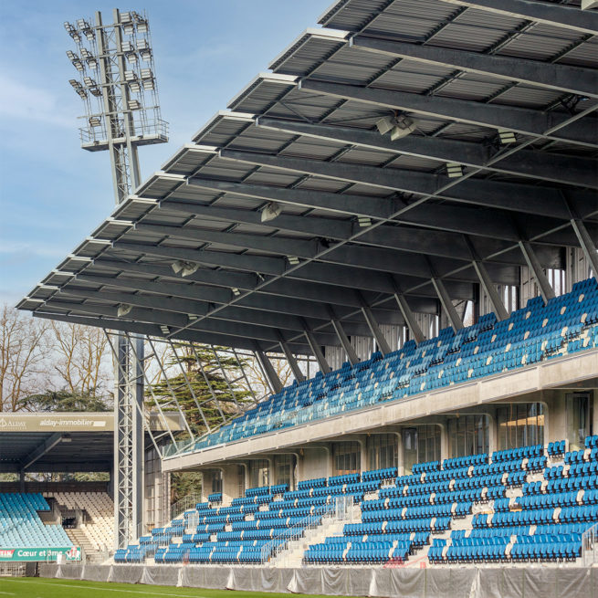 MÂTS ET CHARPENTE TRIBUNE KÉOLIS (EST) DU STADE JEAN DAUGER – BAYONNE
